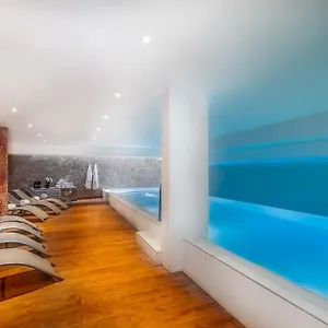 **** Hotel Montaigne&spa France