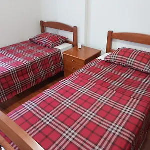 Hostel Costa Lodges, Shared Room, Santa Cruz (Madeira)